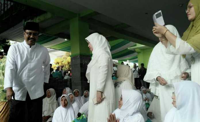 Wakil Gubernur Jawa Timur, Syaifullah Yusuf, menghadiri Ngaji Aswaja di Kota Malang. (Muhammad Choirul) 
