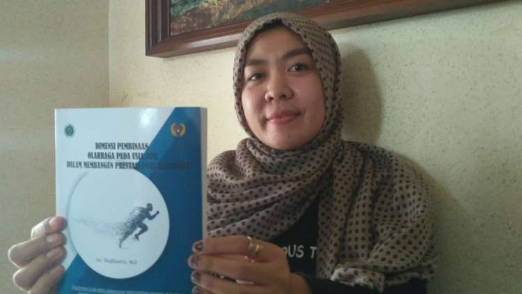 KONI Kota Malang meluncurkan buku pedoman pembinaan olahraga usia dini. (Muhammad Choirul)