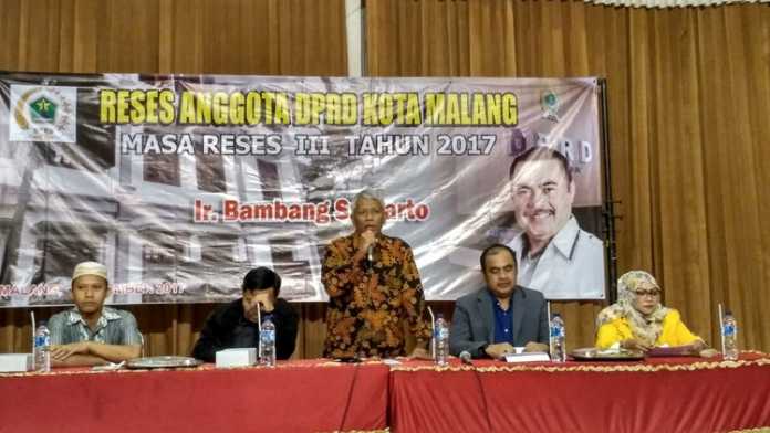 Suasana Reses anggota DPRD Kota Malang, Bambang Sumarto di Auditorium Masjid Sabilillah, Blimbing. (Muhammad Choirul)