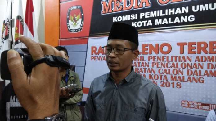 Ketua KPU Kota Malang, Zaenudin. (deny rahmawan)