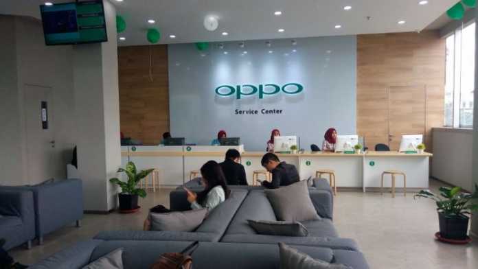 OPPO Store dengan fasilitas dan pelayanan prima. (Anja a)