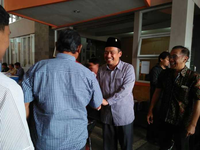 Calon Wakil Wali Kota Malang, Ahmad Wanedi, membuka pelatihan tenaga dan ahli konstruksi pada hari pertama kampanye. (Muhammad Choirul)