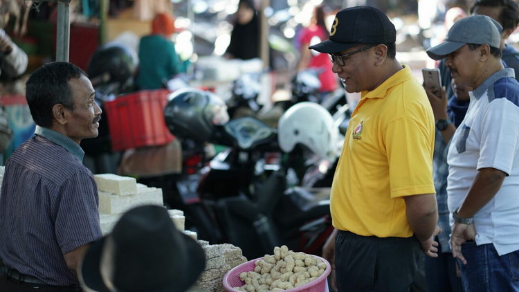 Blusukan ke Pasar Gadang, Bung Edi Disambati Pedagang Soal Renovasi
