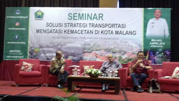 Seminar strategi mengatasi kemacetan Kota Malang. (Lisdya Shelly)