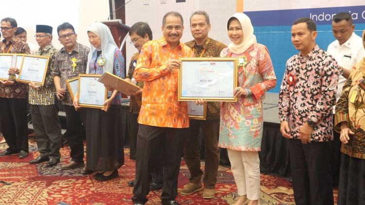 Kota Batu Raih Indonesia Smart Nation Award 2018