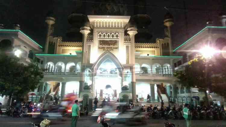 Masjid Agung Jami' Kota Malang. (Lisdya Shelly)