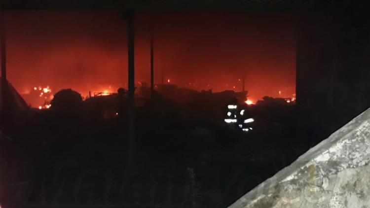 Pabrik Plastik PT Tri Surya Terbakar Hebat, Tidak Ada Korban Jiwa
