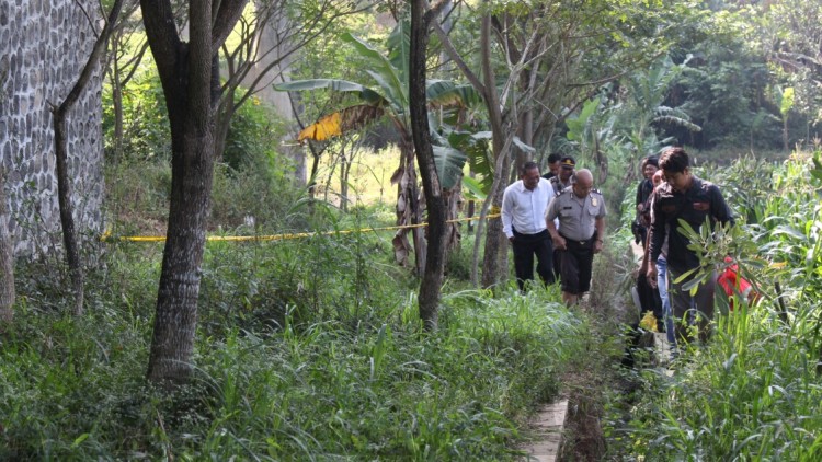 Geger Penemuan Mayat Pria di Kolong Jembatan Kali Lanang Kota Batu