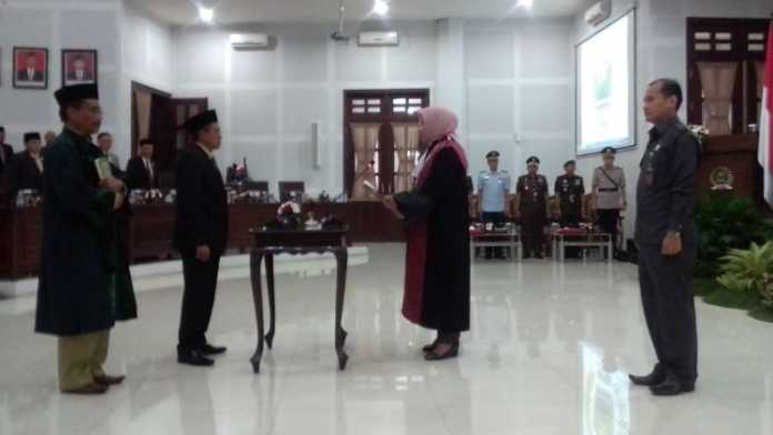 Pelantikan Wakil Ketua DPRD Kota Malang. (Lisdya)