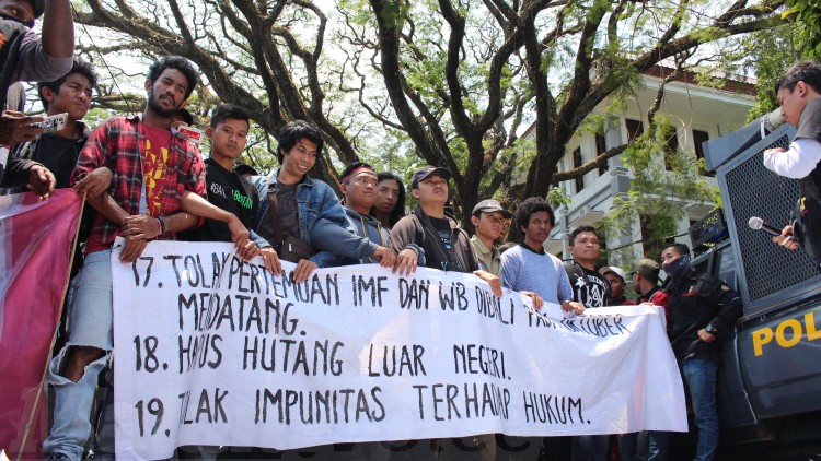 Demo Balai  Kota Malang, Mahasiswa Sebut Reforma Agraria Jokowi Palsu