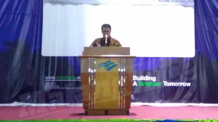 Wakil Ketua MPR RI, Ahmad Basarah memberikan materi sosialisasi empat pilar di Universitas Ma'Chung. (Lisdya)