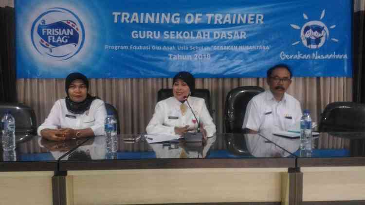 Kepala Dinas Pendidikan (Dindik) Kota Malang, Zubaidah membuka acara TOT. (Istimewa)