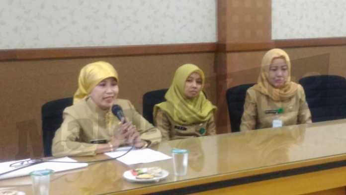 Kepala Dinas Pendidikan Kota Malang, Zubaidah memaparkan program kerja, inovasi dan juga tata kelola pendidikan yang dijalankan oleh jajarannya kepada Dinas Pendidikan Kota Yogyakarta. (Istimewa)