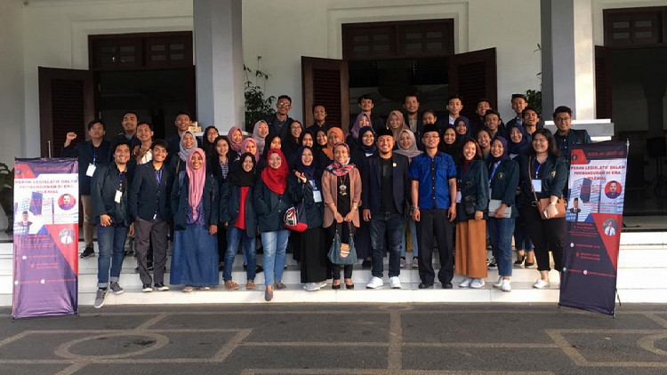 FIA UB Gelar Sekolah Legislasi di Gedung DPRD Kota Malang