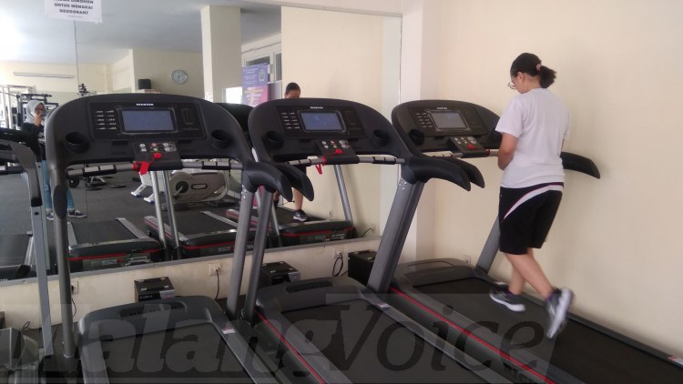 Tak Perlu Rogoh Kocek Mahal, Masyarakat Bisa Manfaatkan Fitness Center UPT PPKO