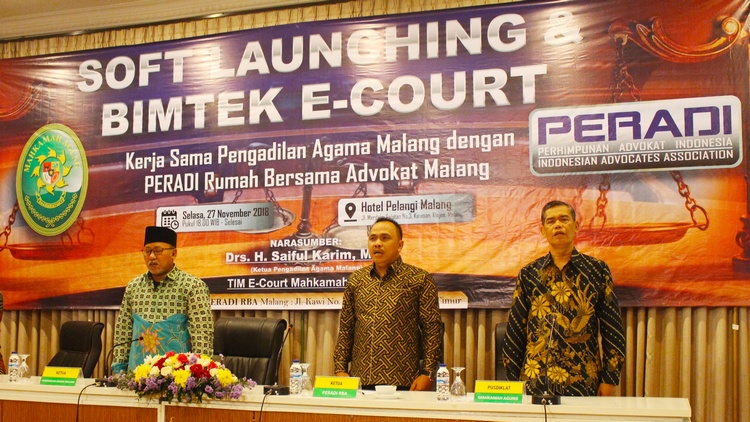 Ratusan Advokat Peradi RBA Malang Bimtek e-Court Bareng PA Malang
