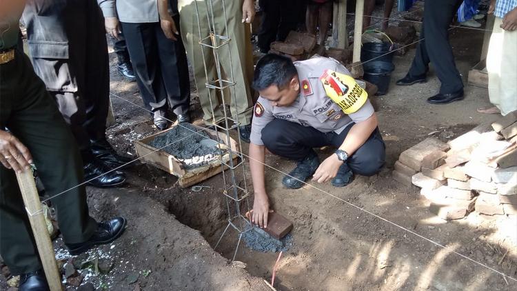 Polres Malang Gelar Bedah Rumah Nelayan Asal Jatiguwi Sumberpucung