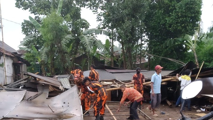 MPC PP Kabupaten Malang Bantu Warga Terkena Bencana