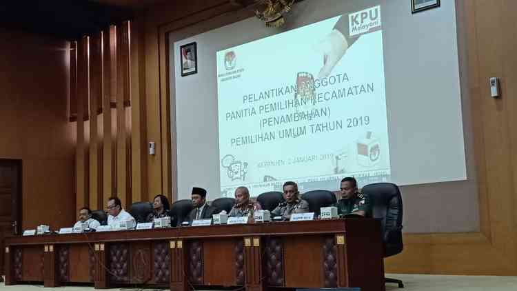 Pelaksanaan Pelantikan PPK di Ruang Paripurna DPRD Kabupaten Malang. (Istimewa).