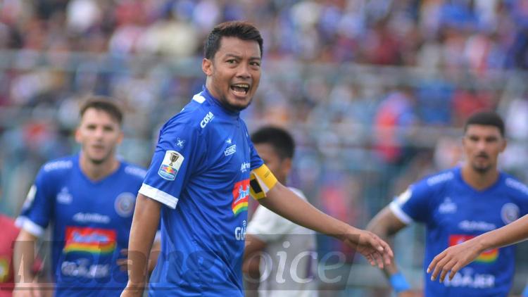 Arema FC Kalahkan Kalteng Putra Tiga Gol Tanpa Balas