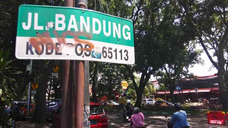 Disperkim Tak Setuju Rencana Pembongkaran Median Jalan Bandung
