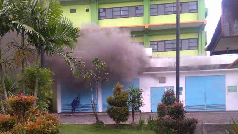 Pasca Insiden Kebakaran, Layanan Laboratorium dan Radiologi RSSA Dirujuk ke RS Lain
