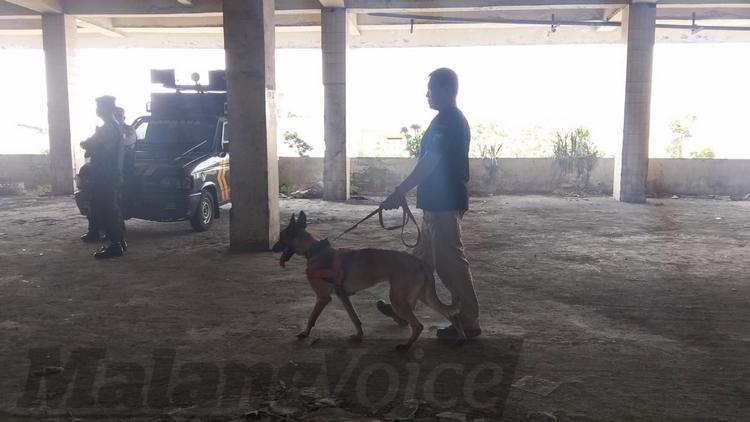 Buru Jejak Pelaku Mutilasi, Anjing Pelacak “Mondar-mandir” di sekitar TKP