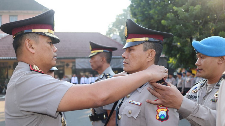 Sertijab Kasat Reskoba dan Peresmian Aula, Kapolres Malang Kota: Tugas Berat Menanti