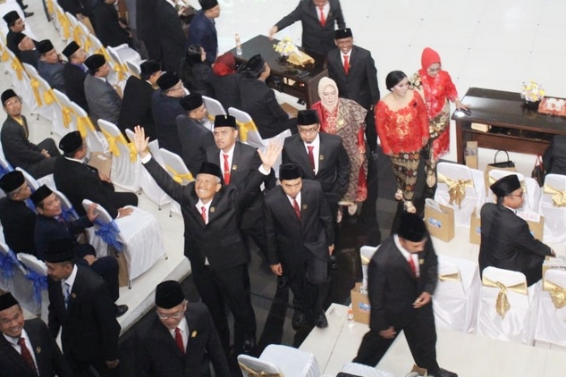 Suasana pengambilan sumpah jabatan 45 Anggota DPRD Kota Malang periode 2019-2024, Sabtu (24/8). (Aziz Ramadani MVoice)