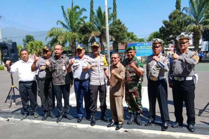 Wakil Wali Kota Batu, Punjul Santoso usai mengahdiri apel Operasi Patuh Semeru 2019 di halaman Polres Batu, Kamis (29/8).