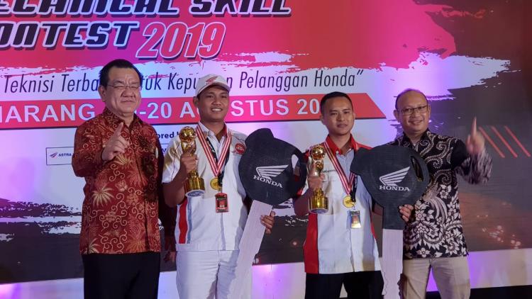 Teknisi dan Service Advisor MPM Sabet Juara Terbaik di AHM-TSC 2019