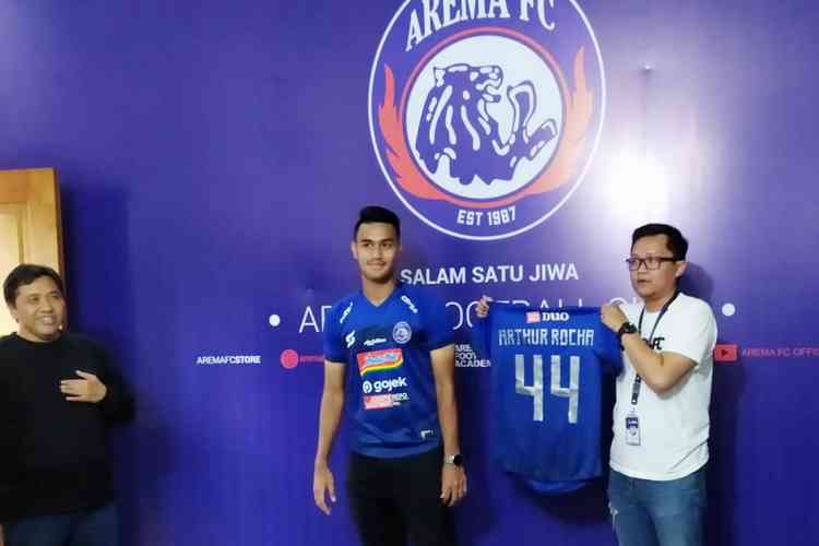 Pengenalan jersey baru Arema FC. (Deny rahmawan)