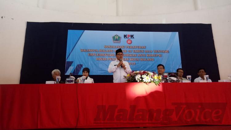 Implementasi Pendidikan Antikorupsi di Gedung Pertamina SMKN 2 Malang. (Lisdya)