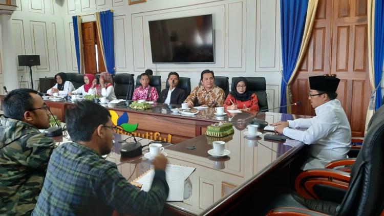 MCW dan FKKM berdialog dengan Wali Kota Malang di Balai Kota Malang, Rabu (4/9).Istimewa