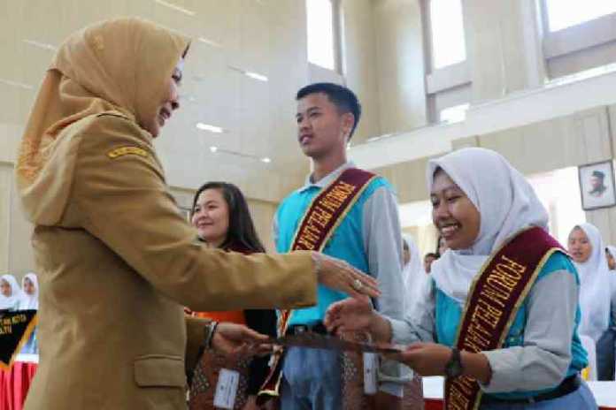 Wali Kota Batu, Dewanti Rumpoko (Humas for MVoice)