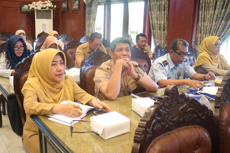 Suasana rapat koordinasi menjelang sensus penduduk 2020 di Balai Kota Malang, Senin (10/2). (Humas Pemkot Malang)