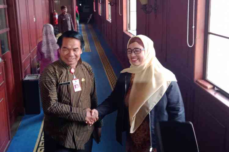 Sekda Kota Malang Wasto bersama Komisioner KPAI Retno Listyarti (Aziz Ramadani MVoice)