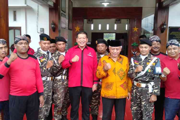 HM Sanusi Saat ditemui di Kantor DPC PDI Perjuangan Kabupaten Malang. (Toski D).