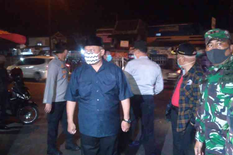 Forkopimda Kabupaten Malang Lakukan Rapid Test ke Pedagang di Pasar Lawang