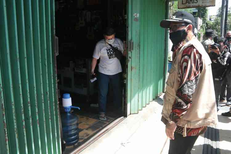 Bandel PSBB, Pertokoan Pecinan Kota Malang Ditutup Paksa
