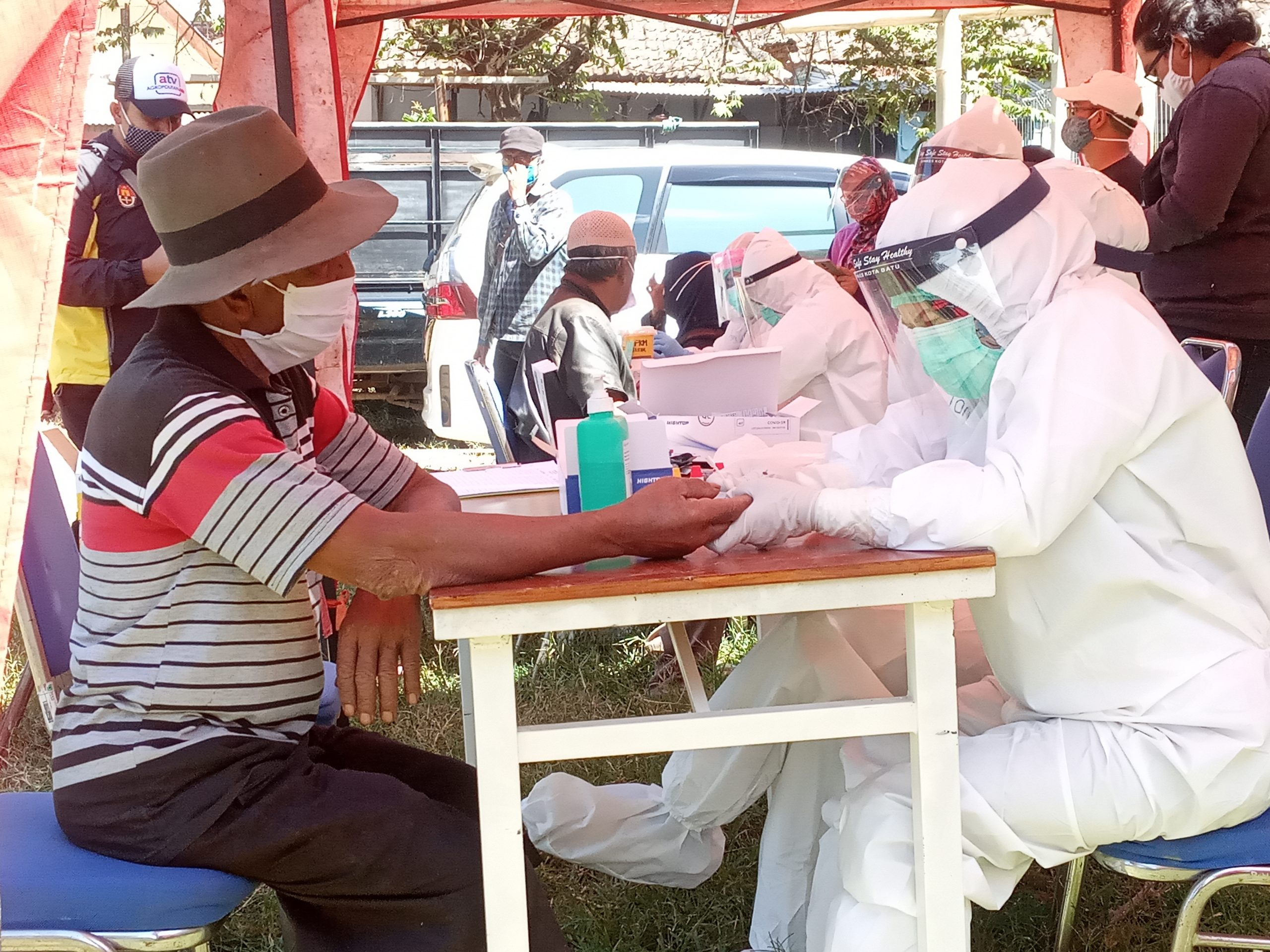 Menjelang Idul Adha, Pedagang Hewan di Kota Batu Dirapid test