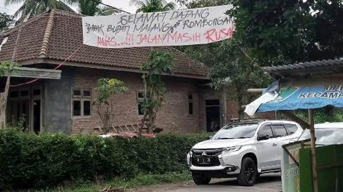 Banyak Jalan Rusak di Kabupaten Malang, Gerbang Madani: Karya Monumental Petahana