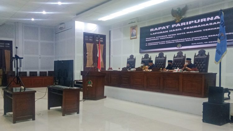 Kasus Covid-19 Meningkat Lagi, Rapat Paripurna DPRD Kota Malang Digelar Online