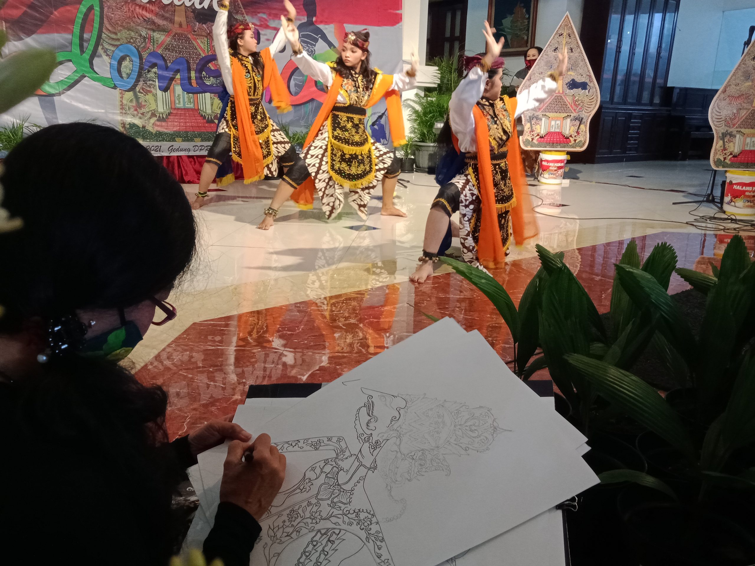 Lestarikan Budaya, IKAUB Tampilkan Pentas Seni di DPRD Kota Malang
