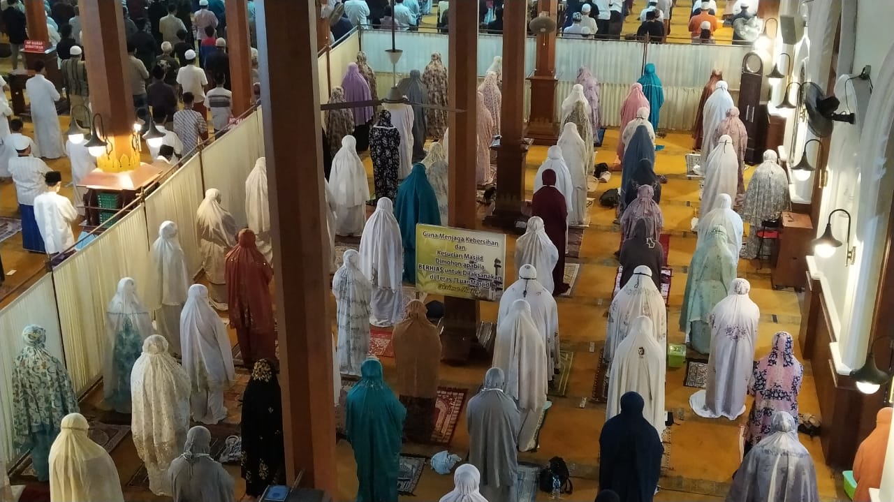 PBNU Manut Kebijakan Pemerintah Gelar Tarawih saat Ramadan 1443 Hijriah