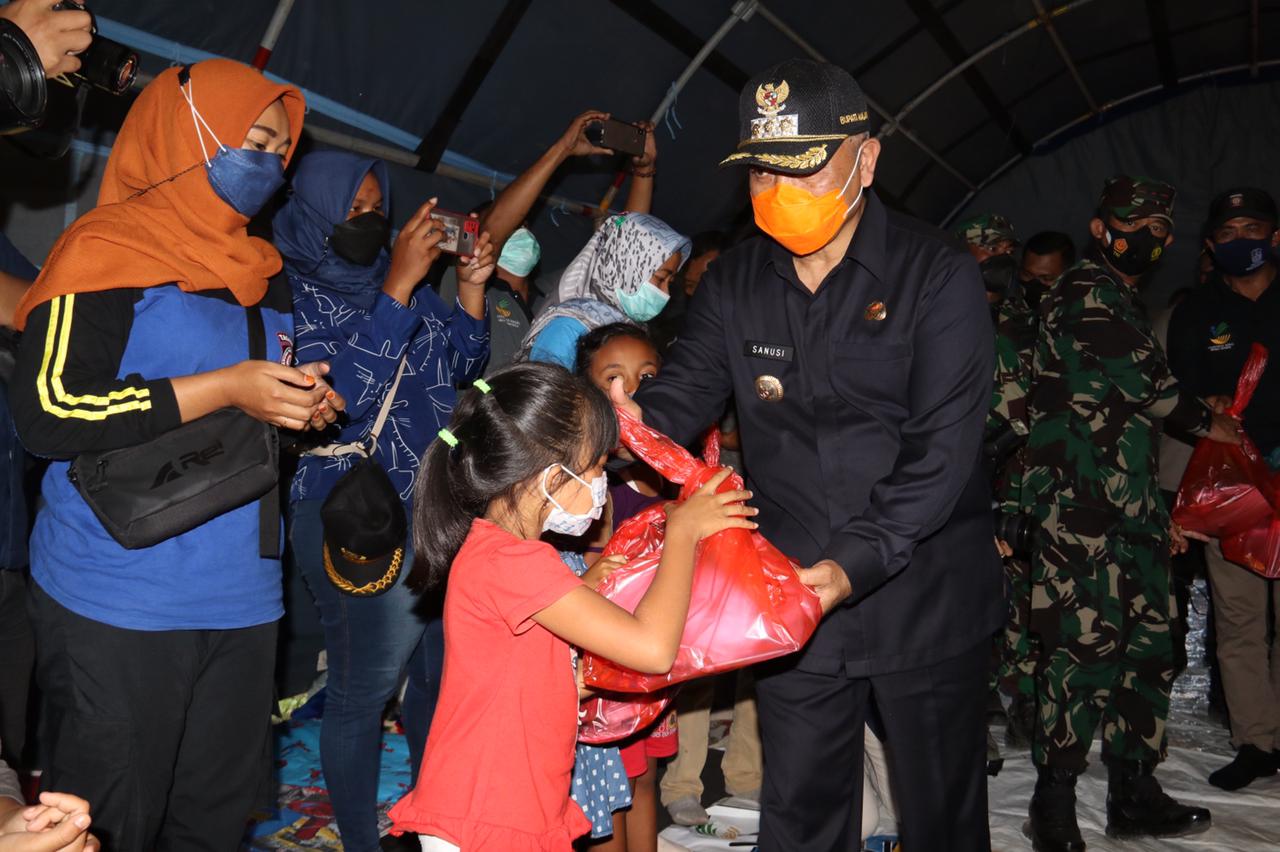 Bantuan Korban Gempa Bermagnitudo 6,1 di Kabupaten Malang Terus Mengalir