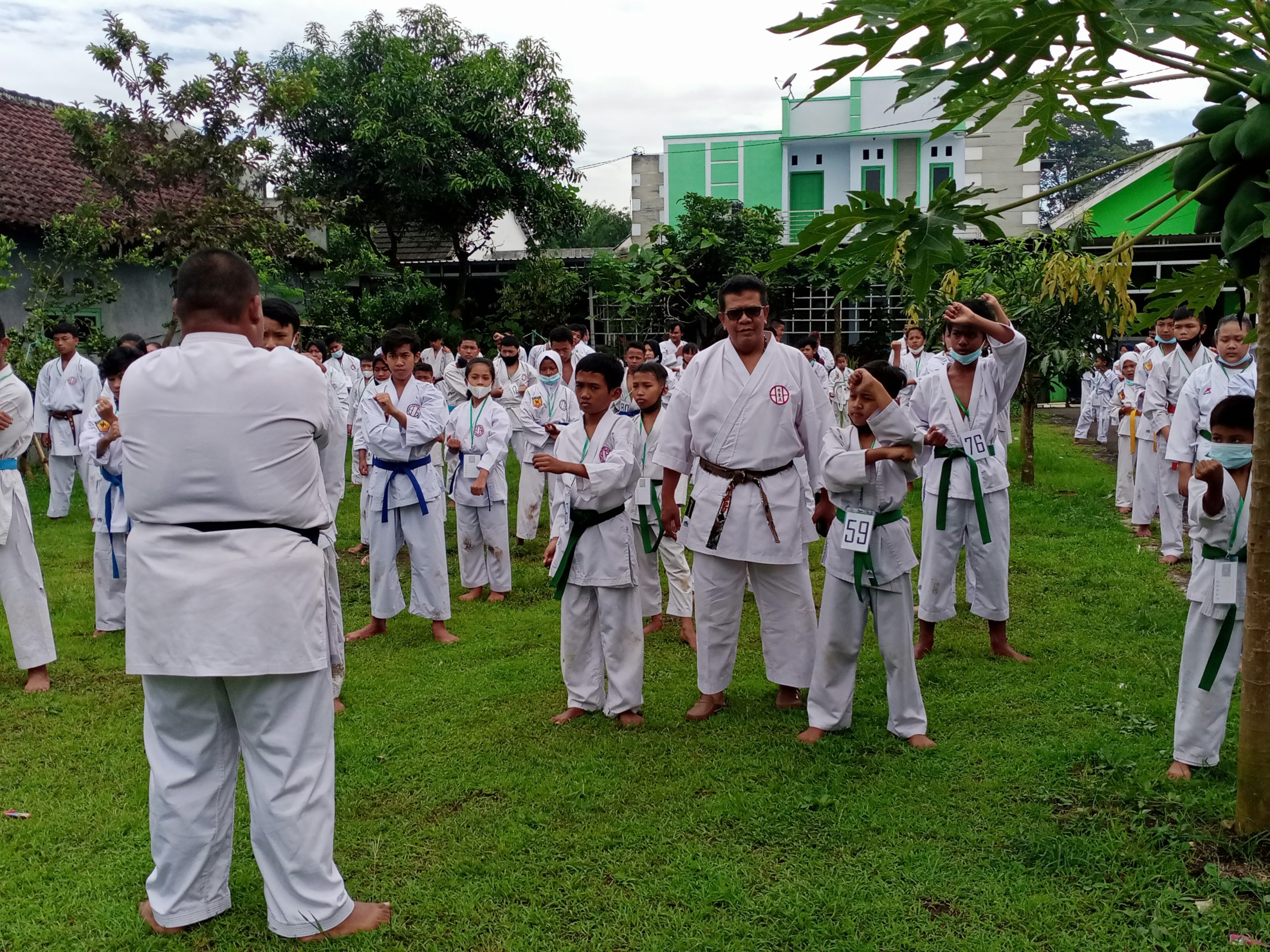 Ribuan Anggota Perguruan Karate Berpaling ke SHINDOKA