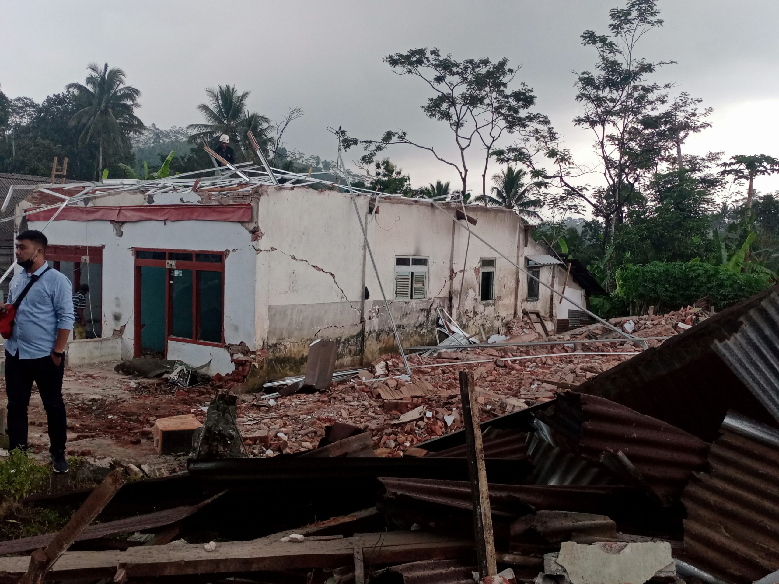 Ratusan Rumah Terdampak Gempa Tahun 2021 Silam Belum Terima Bantuan