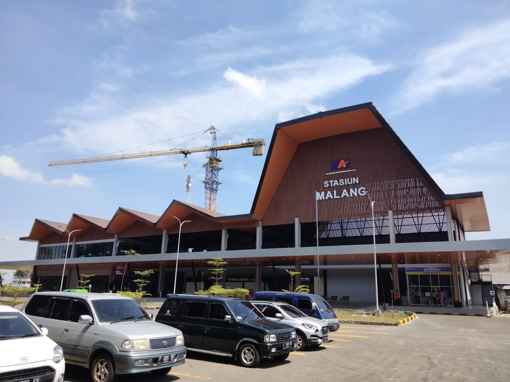 Bangunan Baru Stasiun Kota Malang Beroperasi Khusus KA Jarak Jauh