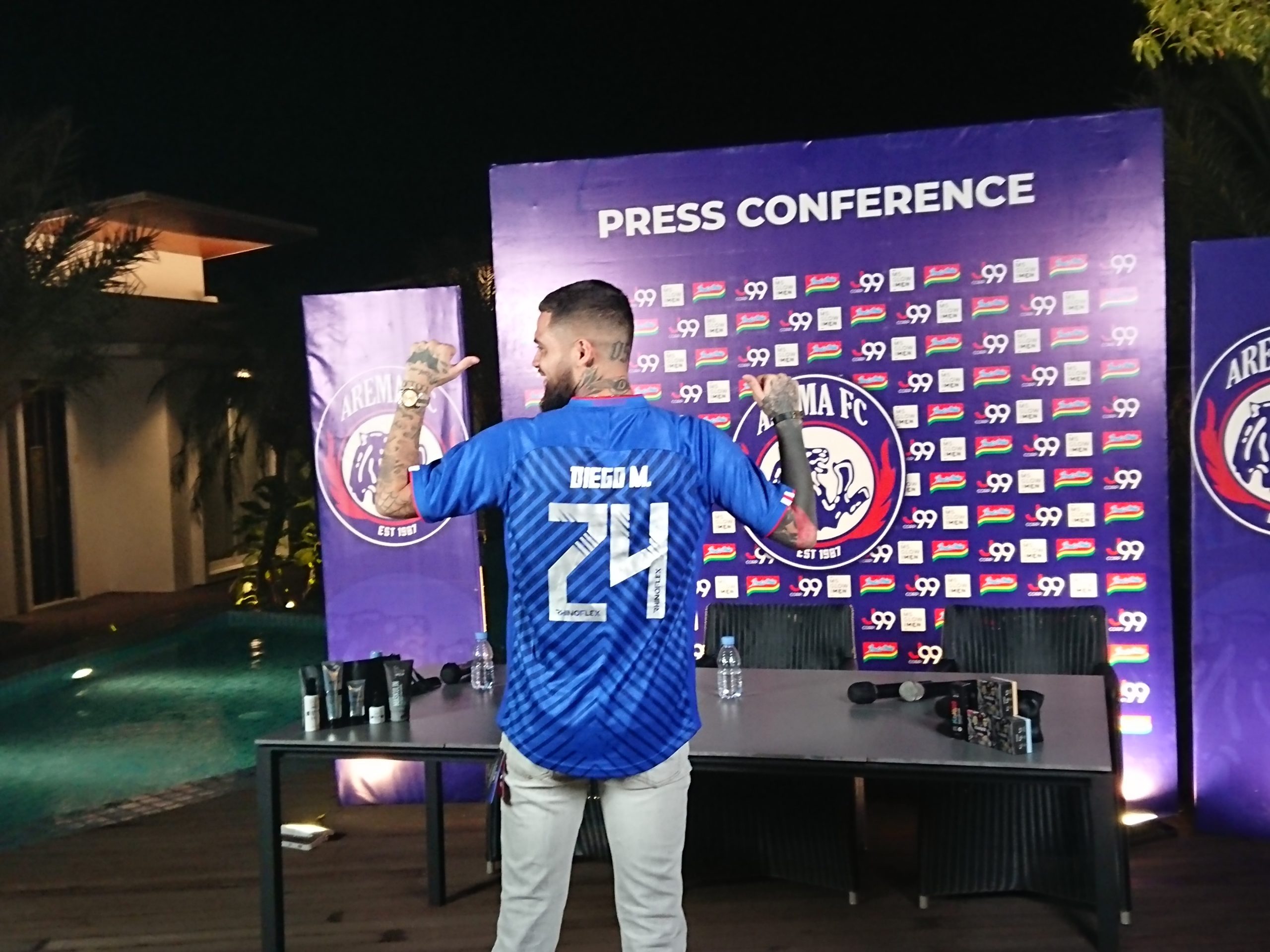 Bersama Arema FC, Diego Michiels Berjanji Jadi Anak Baik